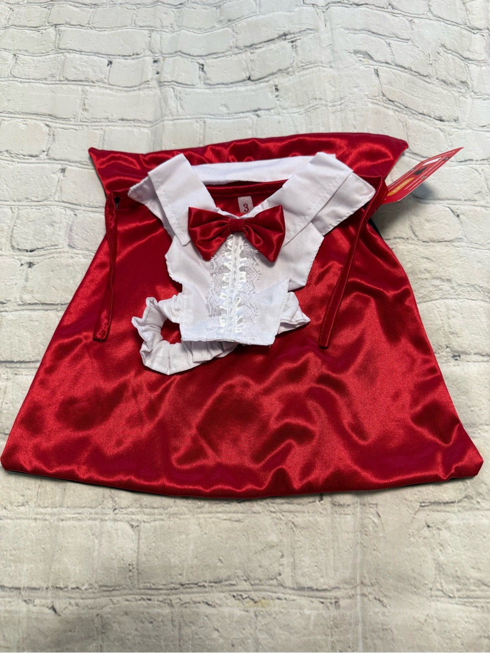 Pet Warrior Red Satin pet Costume Party Dress with White Collar and Bow
